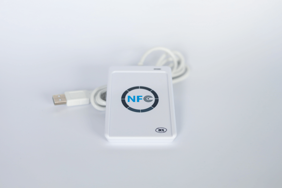 NFC-lugeja